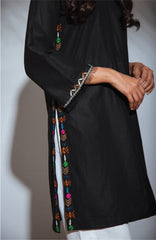 Araish Kurti