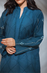 Siyaah Kurti